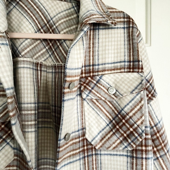 Plaid Button-Up Shacket - Picture 2 of 6